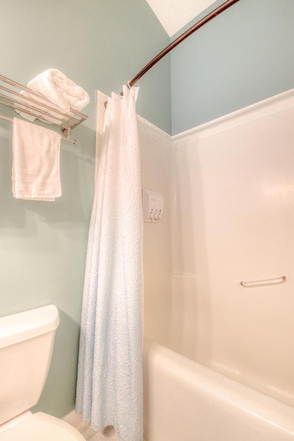 Beautiful Newly Reno 2Bdm 2 Bth Sleep Up To 6 Adults & Kids Mountain View Townhouse Suite Canmore Eksteriør billede